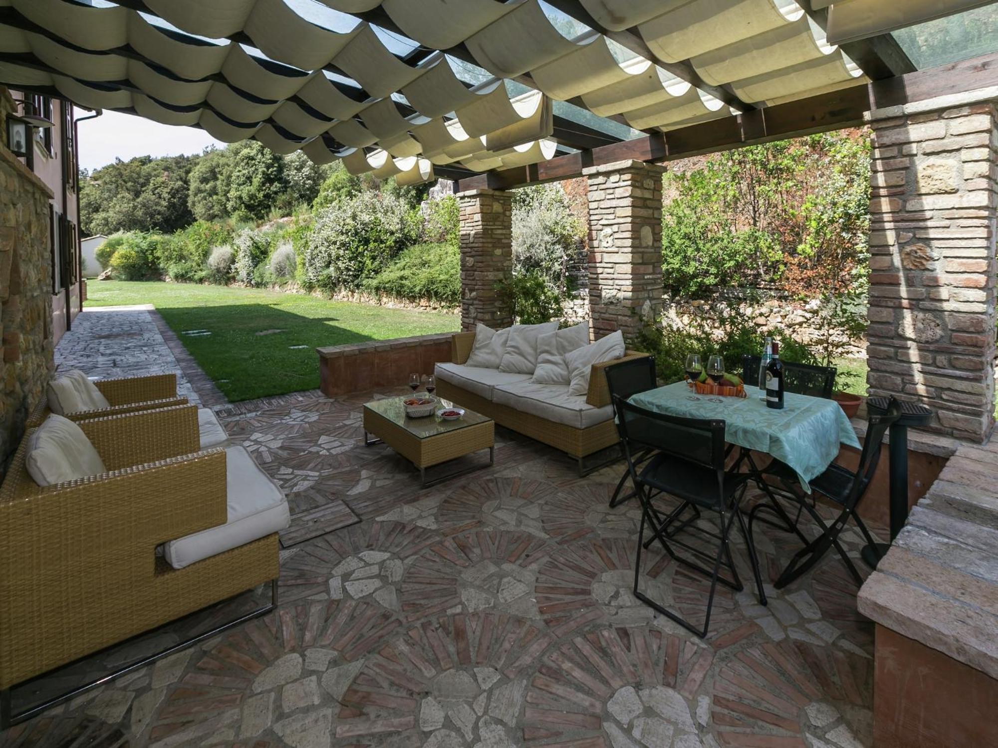 Elegant Apartment Only 1 Hour From Rome Narni Exterior foto